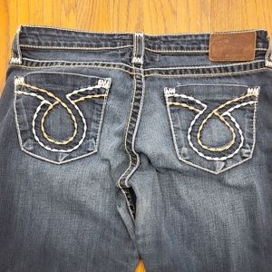 Big Star liv boot Women's Sz 32R blue jeans.  Read